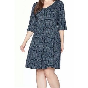 Patterned dress by Taylor size 16W